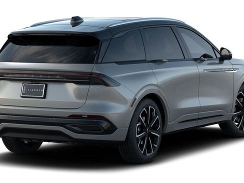 New 2026 Lincoln Nautilus Reserve AWD/4WD image 3