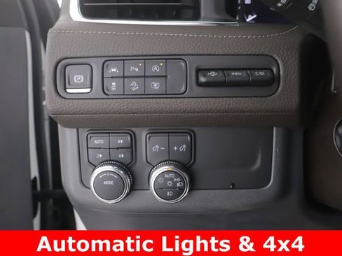 Used 2024 GMC Yukon Denali AWD/4WD image 22