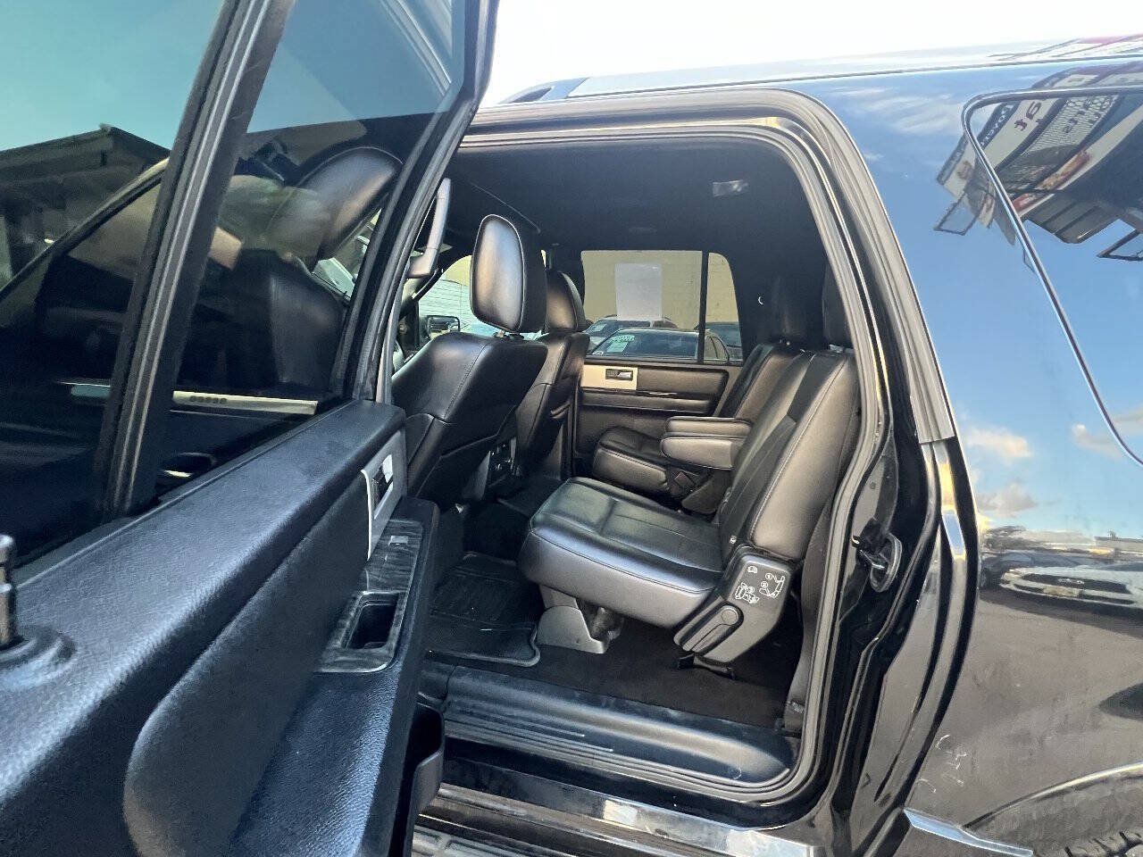 Used 2016 Ford Expedition EL Limited AWD/4WD image 13
