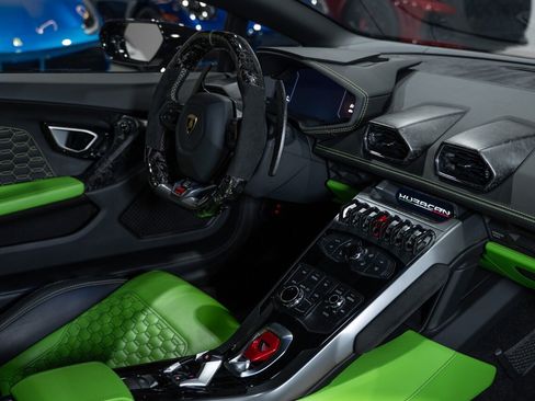 Used 2018 Lamborghini Huracan LP 580-2 RWD image 53