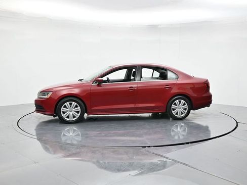 Used 2017 Volkswagen Jetta S image 7