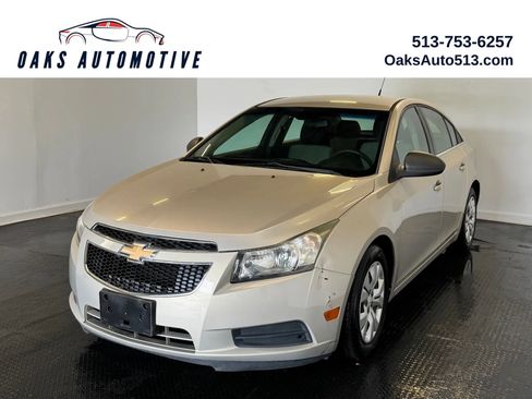 Used 2012 Chevrolet Cruze LS w/ Connectivity Package FWD image 1