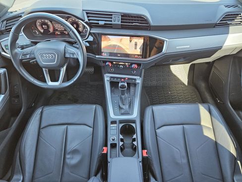 Used 2022 Audi Q3 2.0T Premium Plus image 25