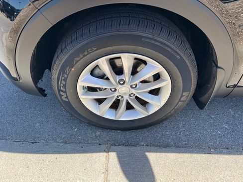 Used 2017 Kia Sorento L FWD image 12