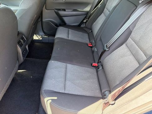 Used 2025 Nissan Rogue SV FWD image 20