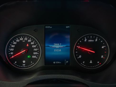 Used 2025 Mercedes-Benz Sprinter 2500 image 10