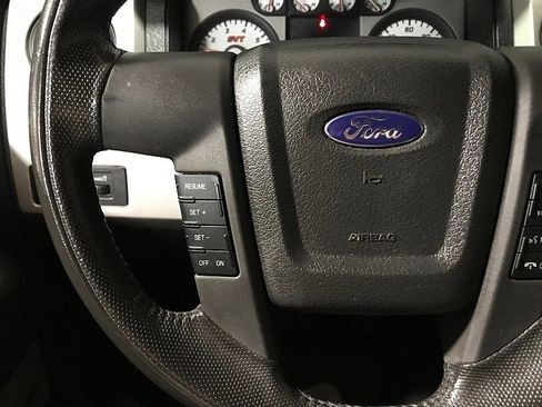 Used 2010 Ford F150 Raptor image 22