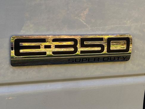 New 2026 Ford E-350 and Econoline 350 Super Duty w/ Power Equipment Group image 12