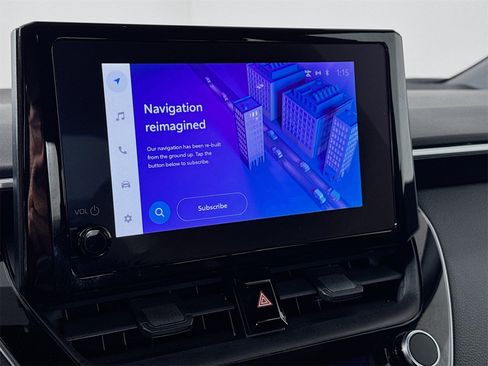 Certified 2025 Toyota Corolla SE image 12