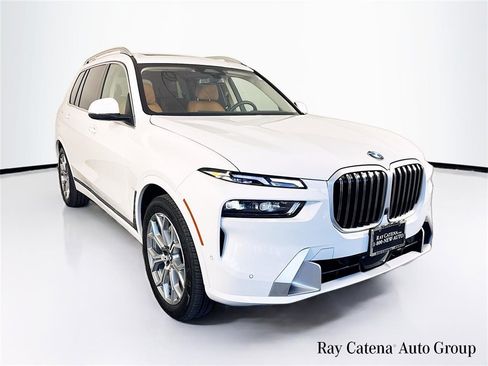 Used 2026 BMW X7 xDrive40i image 1