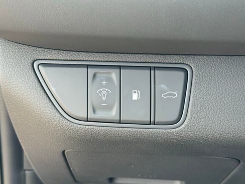 Used 2024 Genesis G70 3.3T Advanced image 24