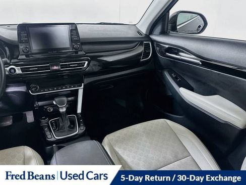 Used 2021 Kia Seltos EX AWD/4WD image 30