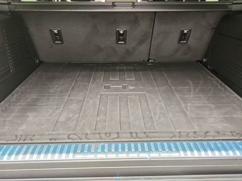 Used 2025 GMC Hummer EV 2X w/ LPO, Cargo Utility Package image 15