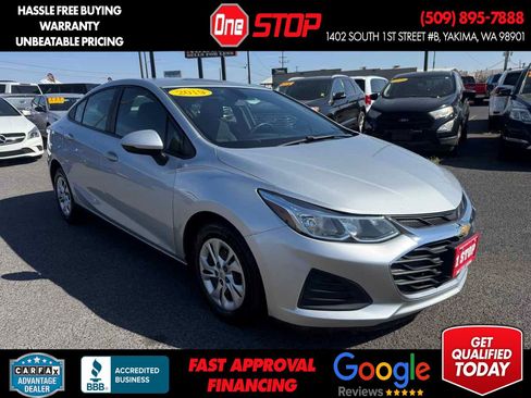 Used 2019 Chevrolet Cruze LS FWD image 1