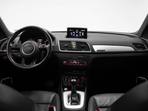 Used 2018 Audi Q3 2.0T Premium Plus w/ Premium Plus Package AWD/4WD image 29
