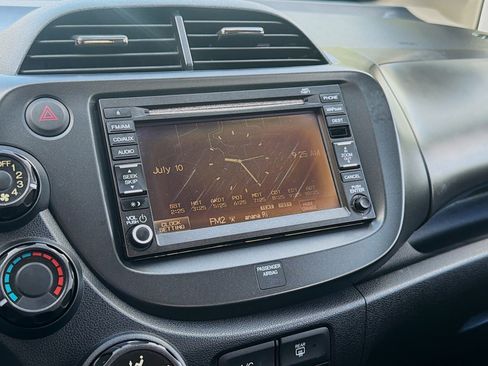 Used 2012 Honda Fit Sport image 12