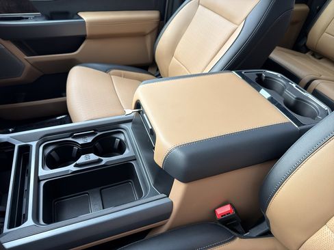 New 2026 Ford F350 Lariat w/ FX4 Off-Road Package image 33