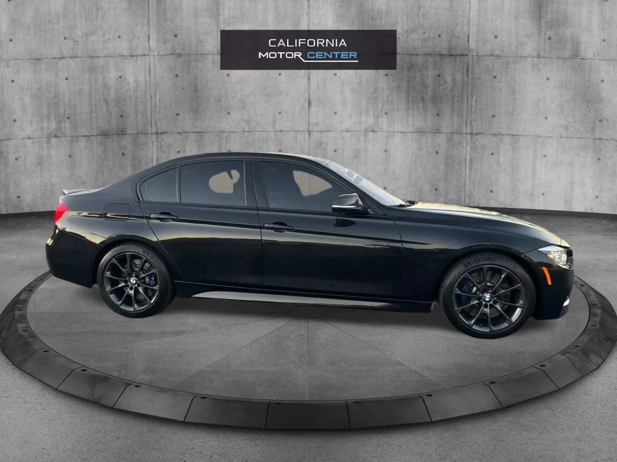 Used 2017 BMW 340i Sedan RWD image 4