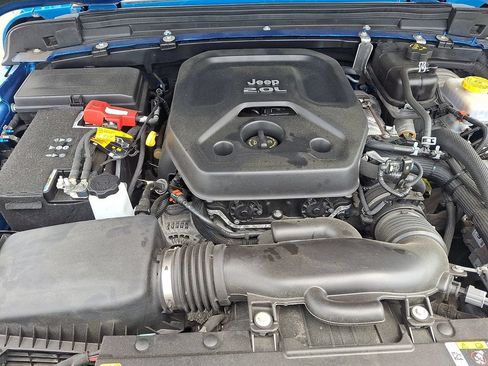 Used 2021 Jeep Wrangler Unlimited Sport AWD/4WD image 28