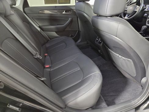 Used 2019 Hyundai Sonata Limited w/ Ultimate Package 04 FWD image 27