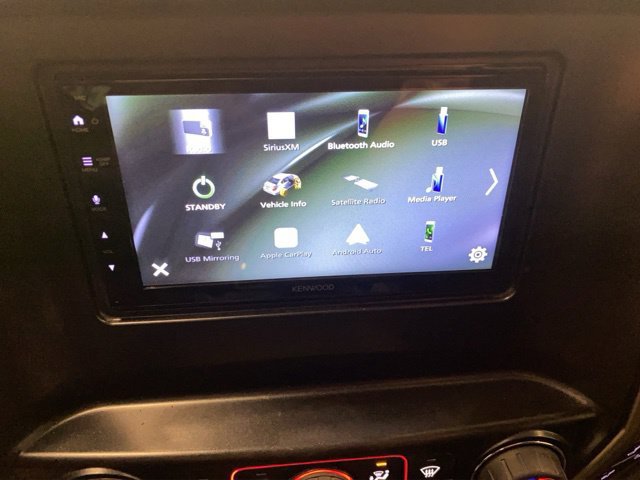 Used 2015 GMC Sierra 1500 Denali AWD/4WD image 5