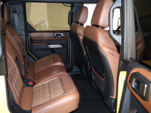 Used 2023 Ford Bronco Heritage Edition AWD/4WD image 64