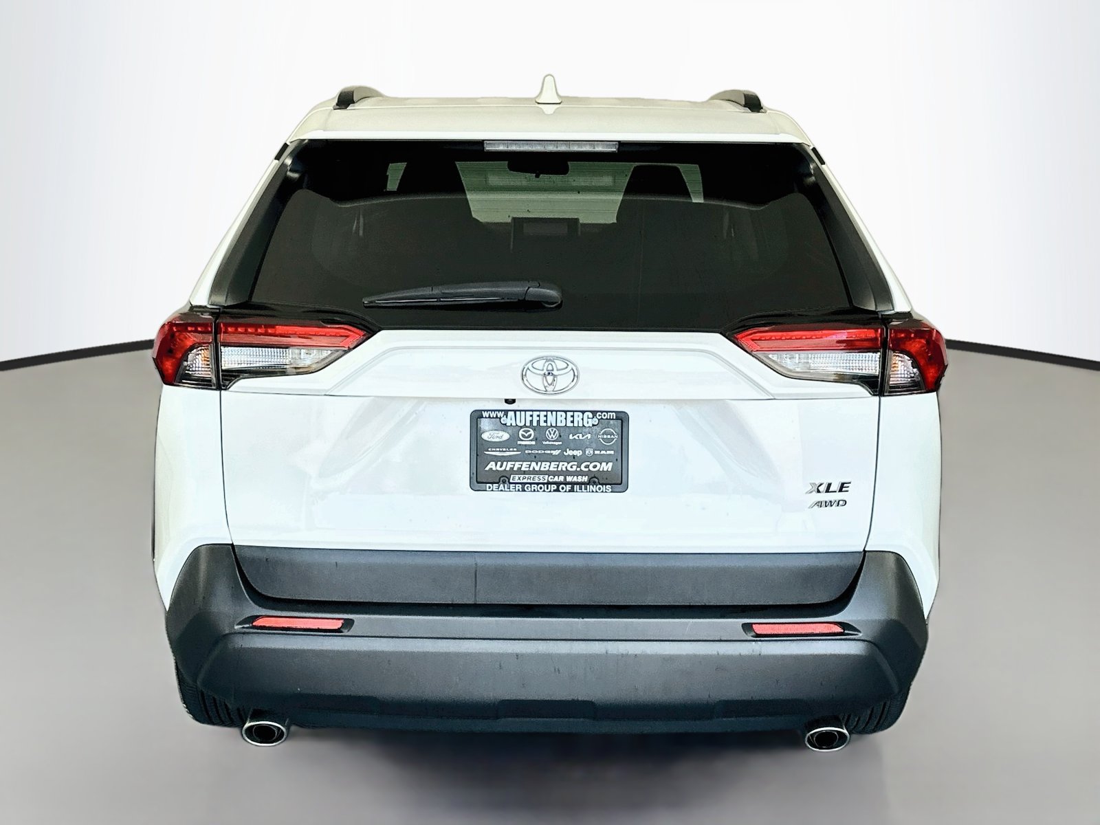 Used 2023 Toyota RAV4 XLE w/ Convenience Package AWD/4WD image 6