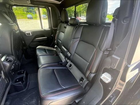 Used 2023 Jeep Gladiator Rubicon w/ LED Lighting Group AWD/4WD image 25