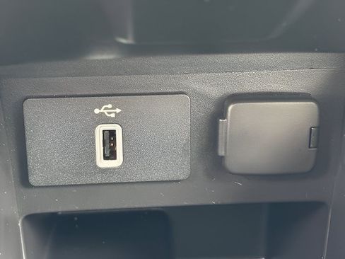 Certified 2018 Ford Explorer Platinum AWD/4WD image 20