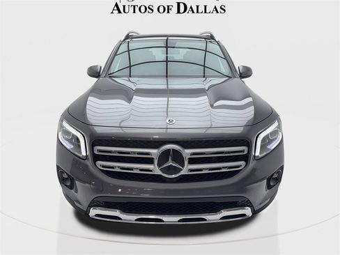 Used 2022 Mercedes-Benz GLB 250 image 4