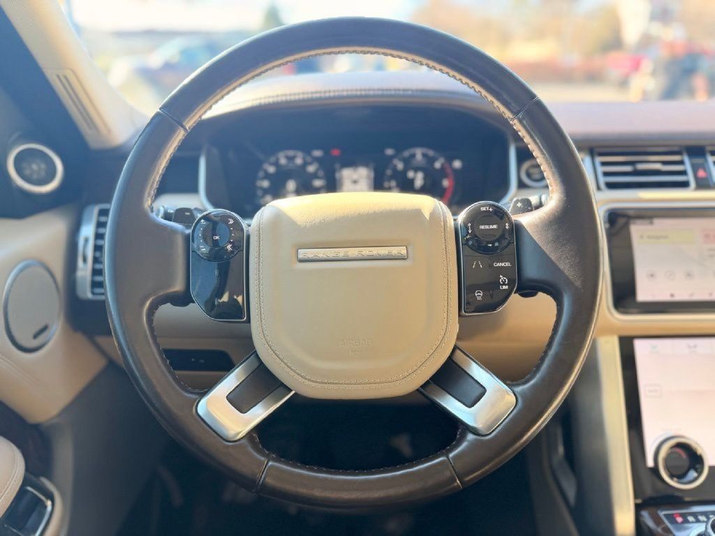 Used 2018 Land Rover Range Rover HSE AWD/4WD image 21