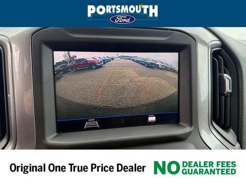 Used 2020 Chevrolet Silverado 1500 Custom Trail Boss w/ Custom Convenience Package image 8