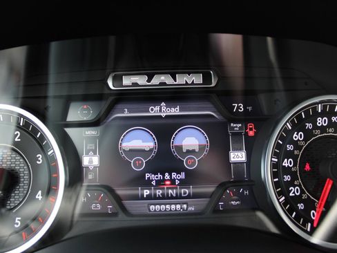 Used 2024 RAM 3500 Laramie AWD/4WD image 57