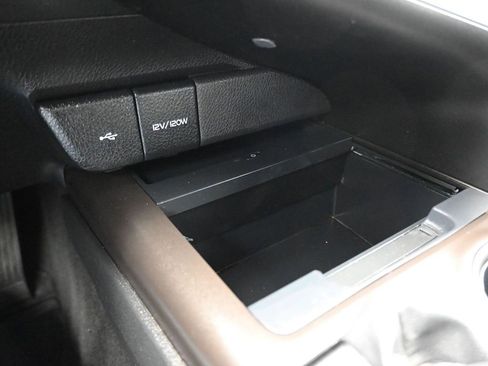 Used 2022 Toyota Camry XSE image 21