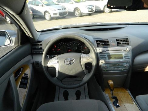 Used 2007 Toyota Camry XLE image 15