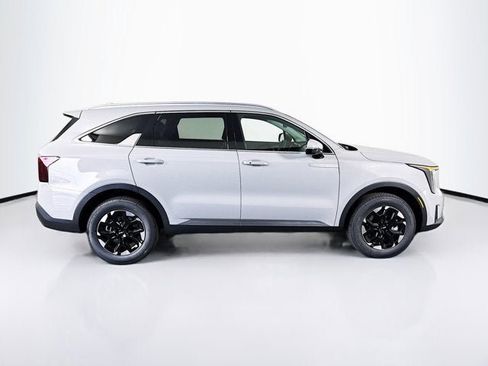New 2026 Kia Sorento S AWD/4WD image 4