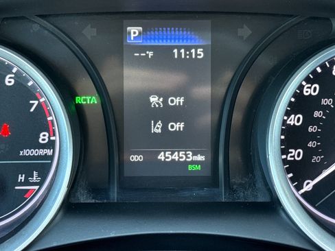 Used 2023 Toyota Camry LE FWD image 24