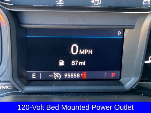 Used 2021 GMC Sierra 1500 SLT image 16