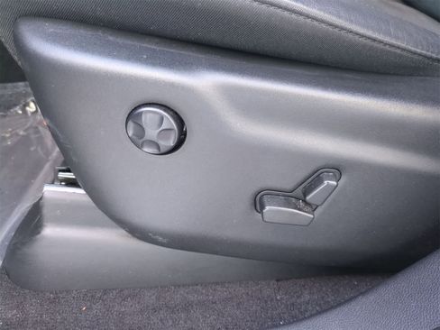 Used 2022 Dodge Durango GT image 17