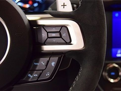 Used 2022 Ford Mustang Shelby GT500 w/ Handling Package image 18