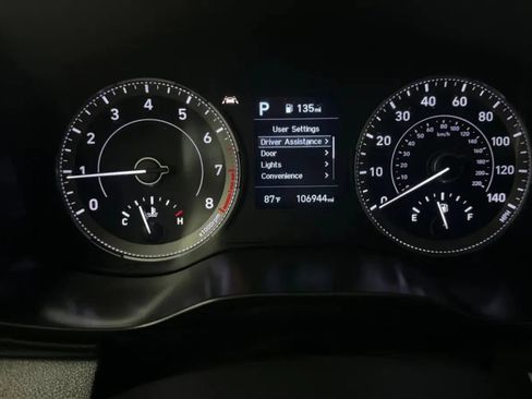 Used 2021 Hyundai Venue SE w/ Cargo Package FWD image 13