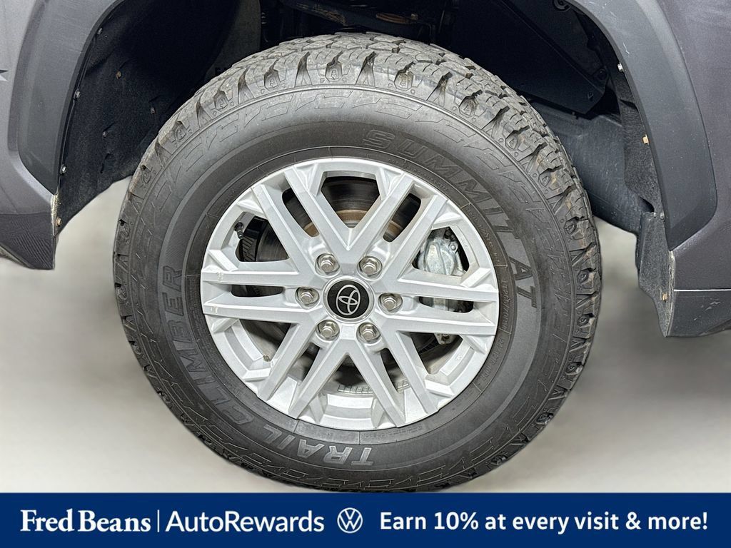 Used 2024 Toyota Tundra SR5 AWD/4WD image 34