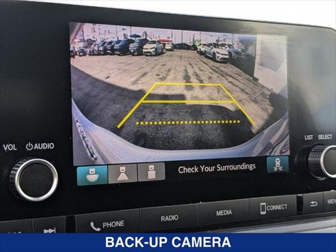 Used 2024 Honda Accord EX image 18