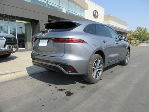 Used 2024 Jaguar F-PACE R-Dynamic S AWD/4WD image 10