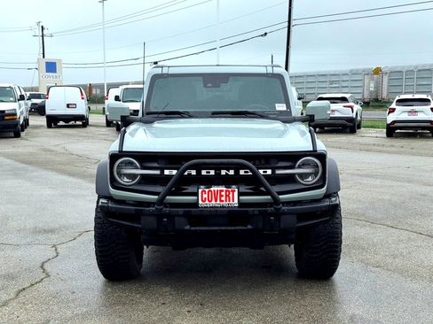 Used 2022 Ford Bronco Outer Banks w/ Sasquatch Package AWD/4WD image 3