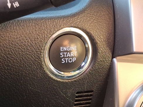 Used 2022 Toyota 4Runner SR5 image 24