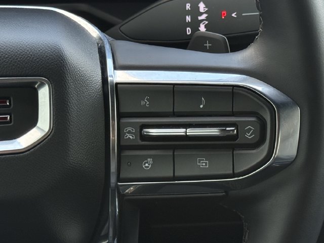 Used 2024 GMC Acadia Elevation FWD image 15