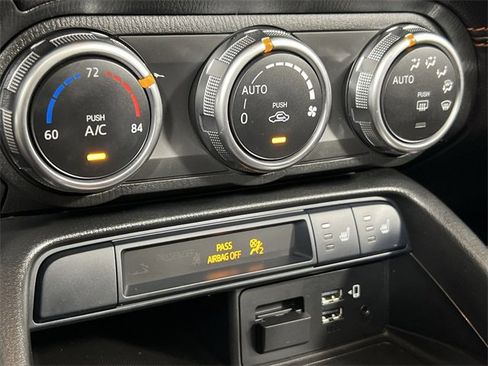 Used 2022 MAZDA MX-5 Miata Grand Touring image 15