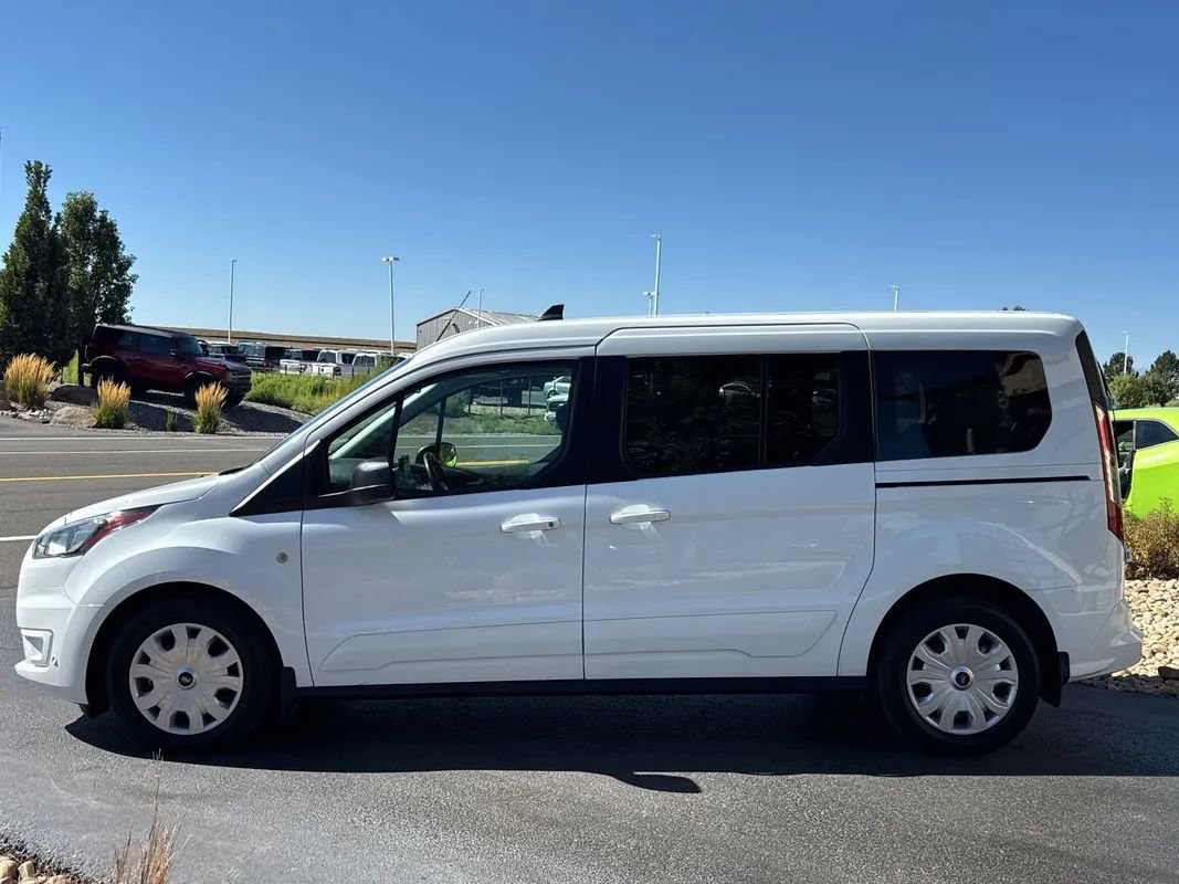 Used 2022 Ford Transit Connect XLT FWD image 38