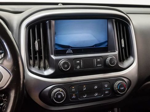 Used 2022 Chevrolet Colorado LT w/ Fleet Safety Package RWD image 14